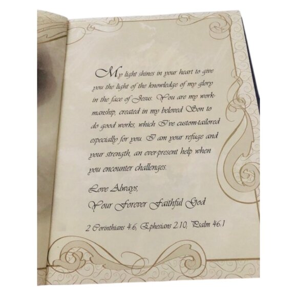 Hugs From Heaven: The Christmas Story - Picture 4 of 6